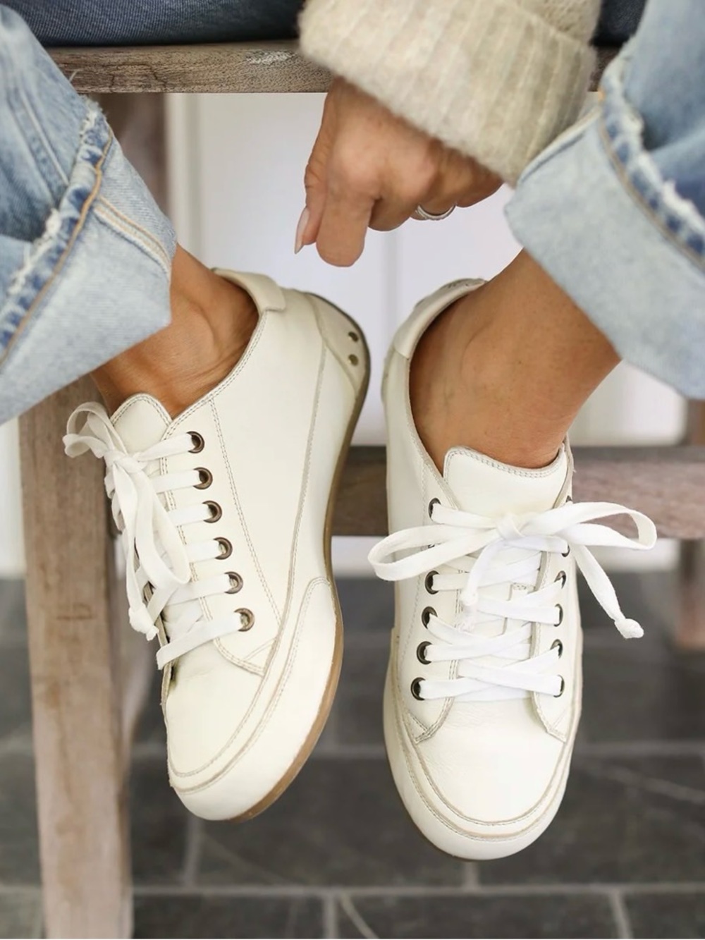 beek Cream Lace-Up Women's  Casual Leather Sneakers NET
